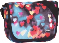 New-Rebels 'Allstar Range'Schultertasche mit Überschlag mittel Hearts 2