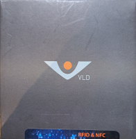 VOI 'Tori' Wienerschachtel RFID-Schutz echt Leder blau