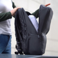 Onemate 'Backpack Pro' Tagesrucksack  erweiterbar 22l grün