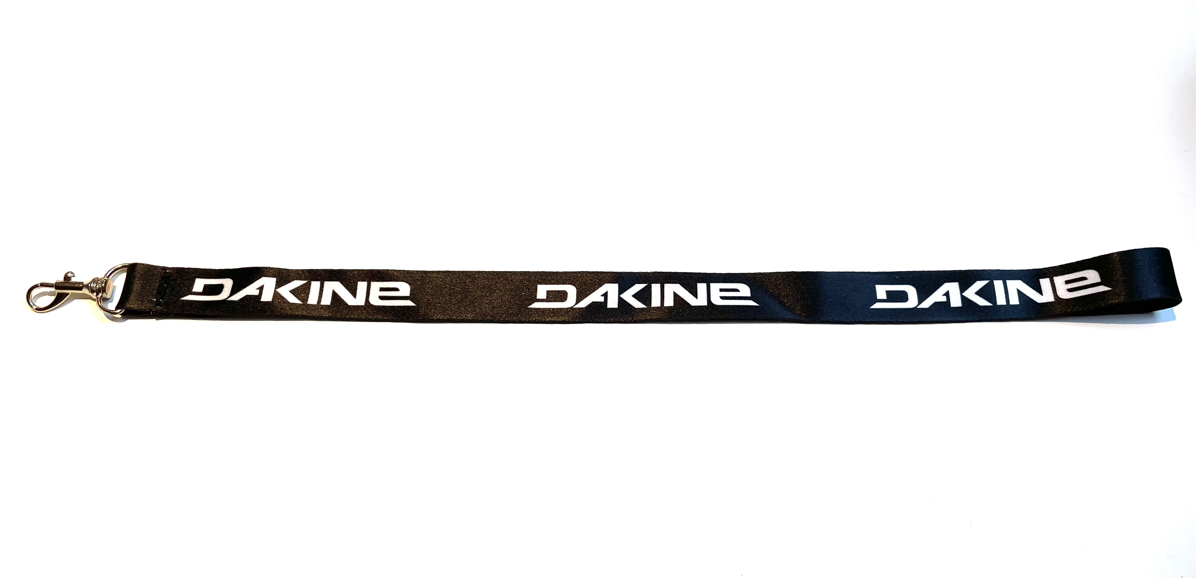 Dakine Schlüsselband mit Karabiner schwarz mit weißer Logoschrift