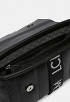 L.Credi 'Lissy' Überschlagtasche mit abnehmbaren Schultergurt schwarz