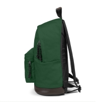 Eastpak 'Wyoming' Rucksack 24l bristle green